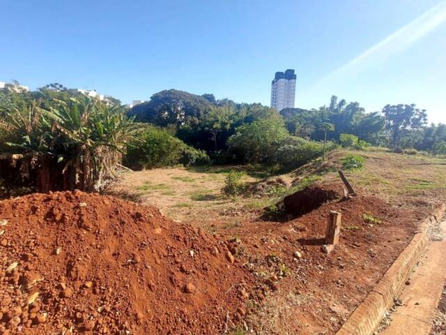 Terreno para Venda em Botucatu - 4