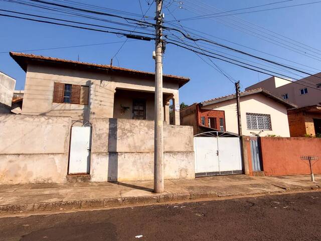 #DM263 - Terreno para Venda em Botucatu - SP - 1