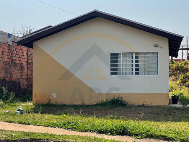 #ACCA07 - Casa para Venda em Botucatu - SP - 1